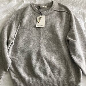Pull&Bear Light Gray Crewneck Sweater